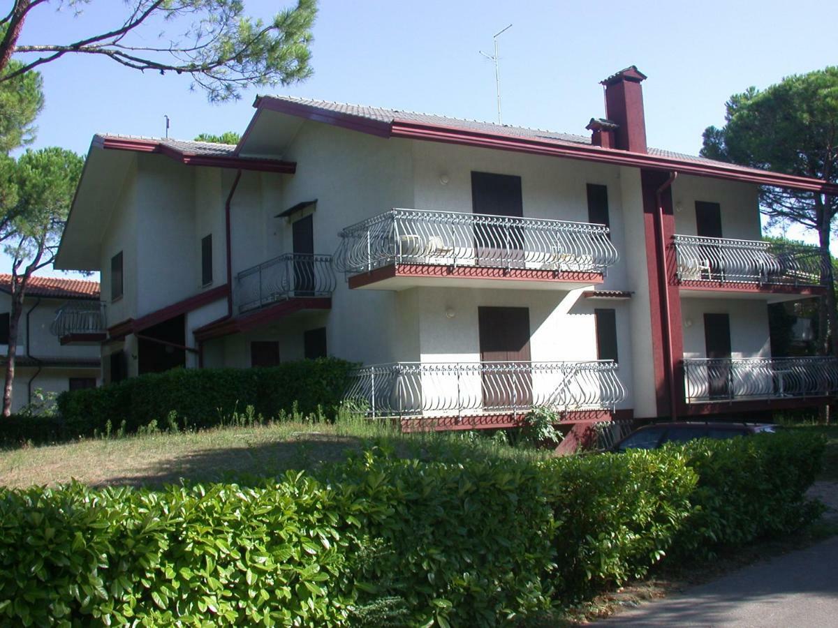 Villa Flamicia Pt Lignano Sabbiadoro Exterior photo